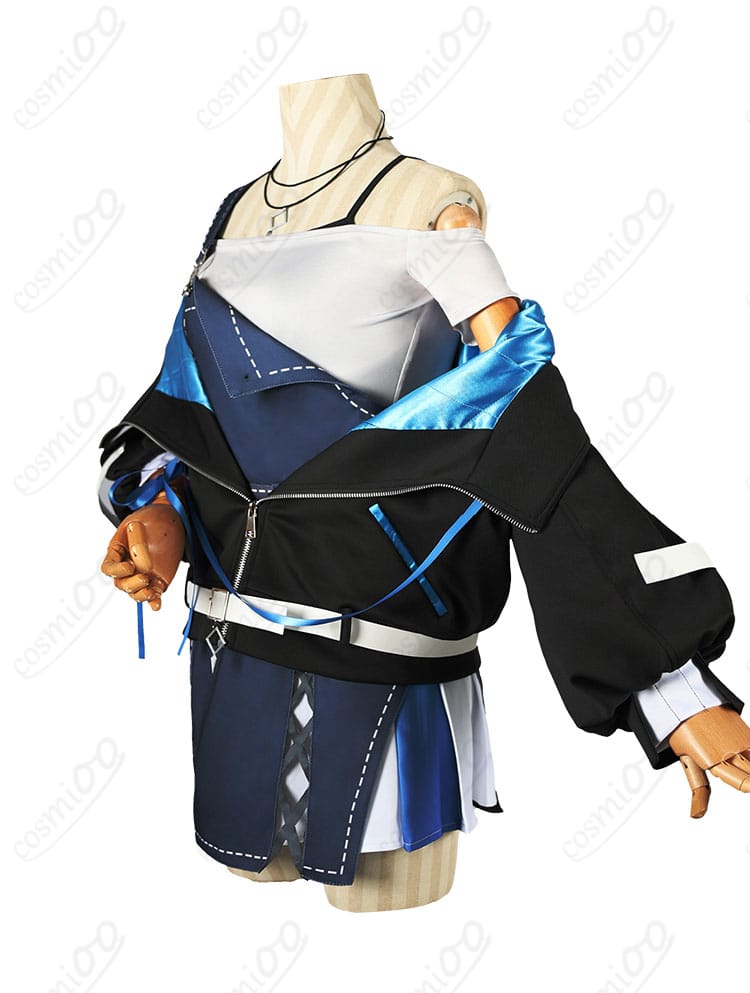 悠針れい喫茶Laid-Backコスプレ衣装の重なりとシルエットが分かる側面図