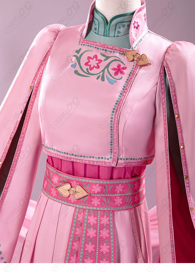 アナ用ドレスの襟元にある装飾の拡大