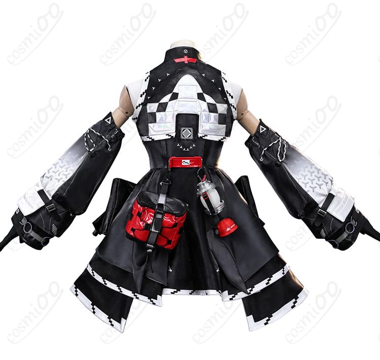 ティフォロスのコスプレ衣装の背面