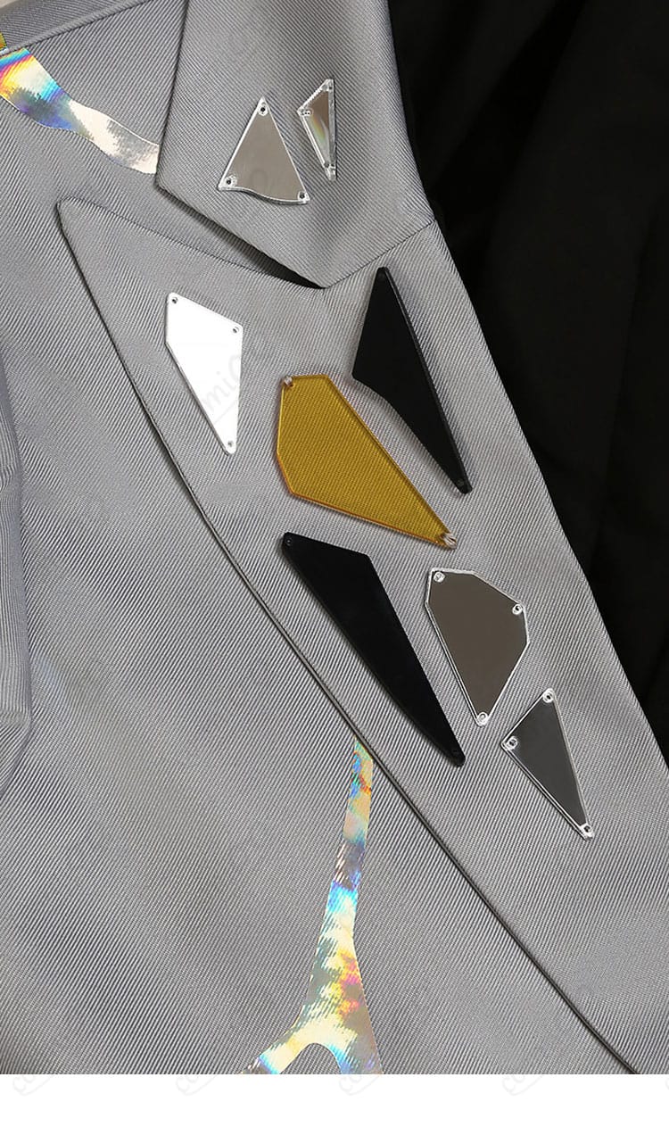 流星隊ネイキッド衣装の服飾ディテール