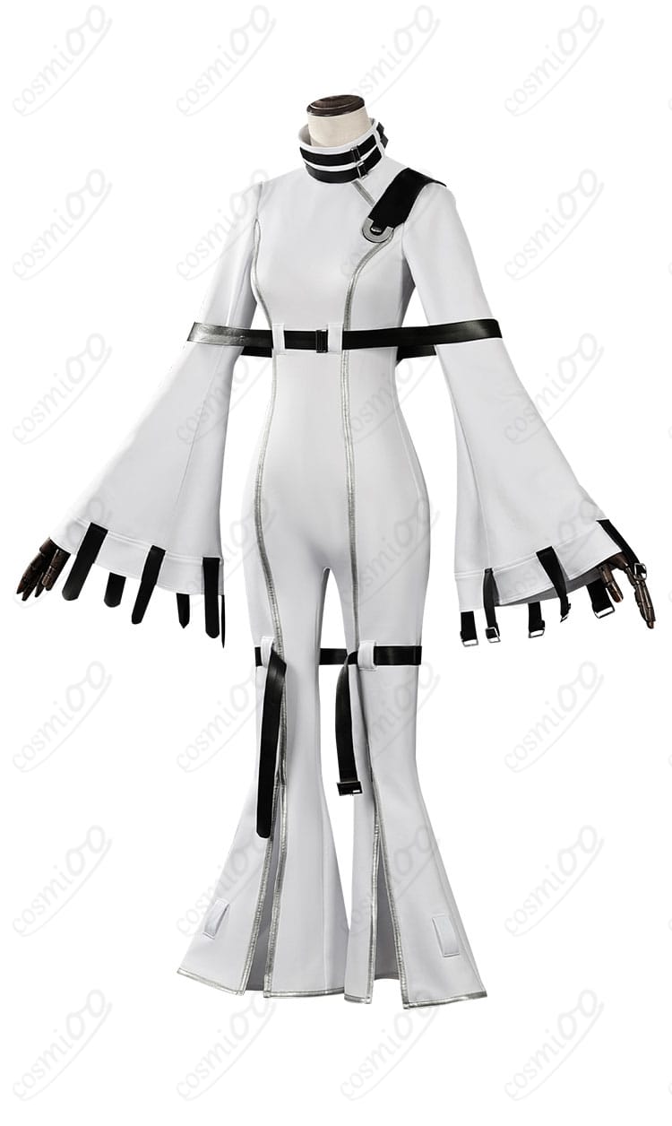 コードギアス C.C. 拘束衣 コスプレ衣装 右側面写真 – 立体裁断とフィット感を確認