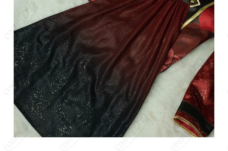 あんさんぶるスターズ！！ Trickstar コスプレ衣装 背面の衣裾装飾。豪華な刺繍とデザインが、衣装全体に特別感を加えています。