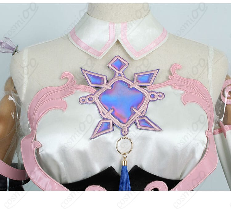 hololive 古石ビジュー コスプレ衣装 胸元装飾のディテールアップ。細やかなデザインと刺繍がポイント。