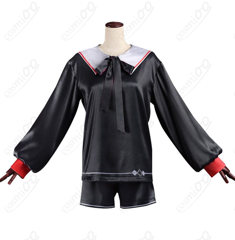 召使（アルレッキーノ）コスプレ衣装の正面からの画像。高忠実度のディテールでキャラクターを完全再現。