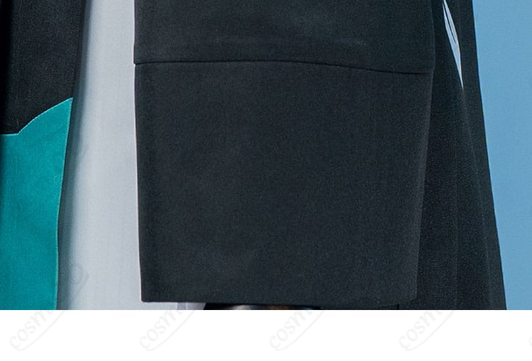 プロセカ 小豆沢こはね コスプレ衣装 衣摆の装飾細部。美しいフリルとディテール。