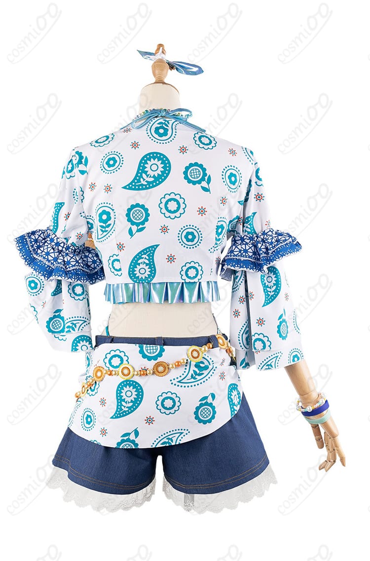 背面デザイン、夏めきペインのコスプレ衣装の全体像