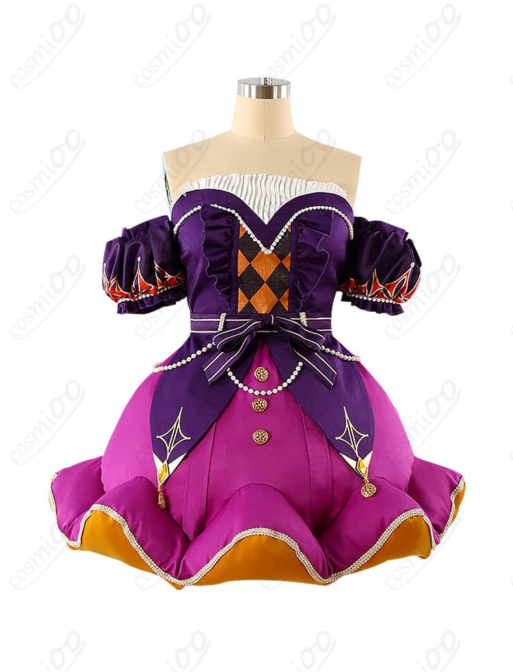 鳳えむ コスプレ衣装 スカートの正面装飾細部。華やかなリボンと刺繍が目を引きます。
