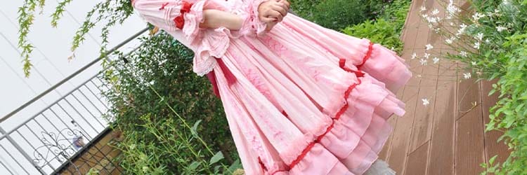 藤堂ユリカ コスプレ衣装｜ゴシック系デザインのサイズ・セット内容・着用シーン