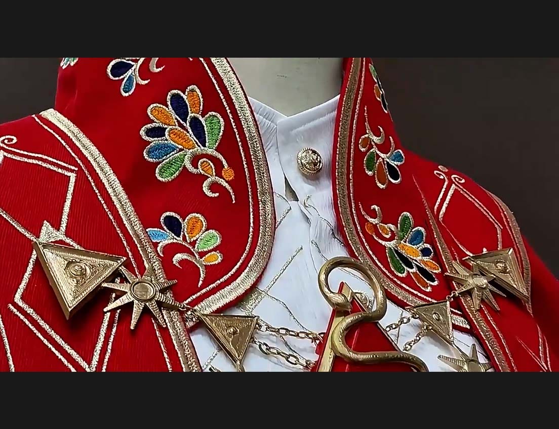 第五人格 夜の番人イタカ 賢者の石 コスプレ衣装｜高再現＆威厳ある深紅×金【COSMIOO】